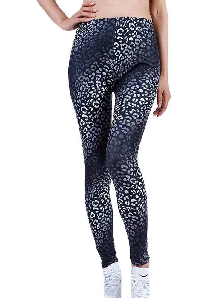 Black Leopard Leggings - L