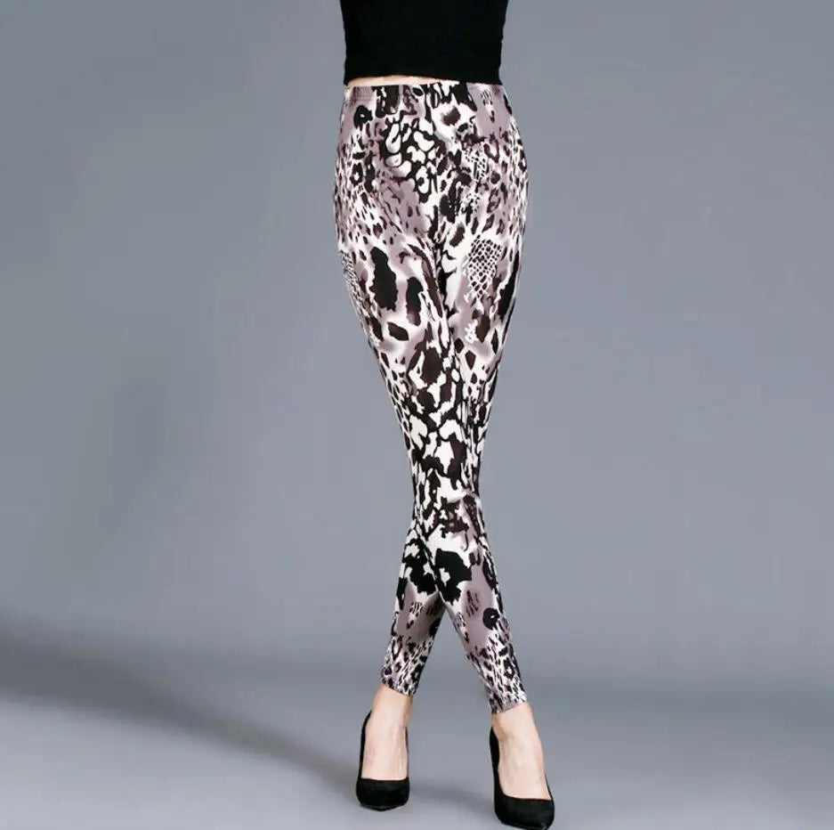 Cheetah Leggings - M